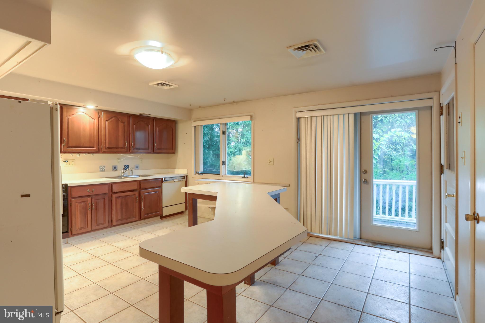 1814 Church Road Hummelstown, PA 17036 - Photo 8 of 41 Gallery Image 8