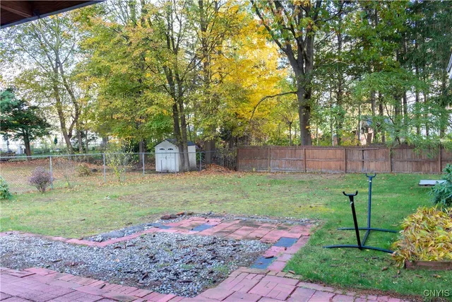 $189,900 | 408 Allen Road, Clay, NY 13212