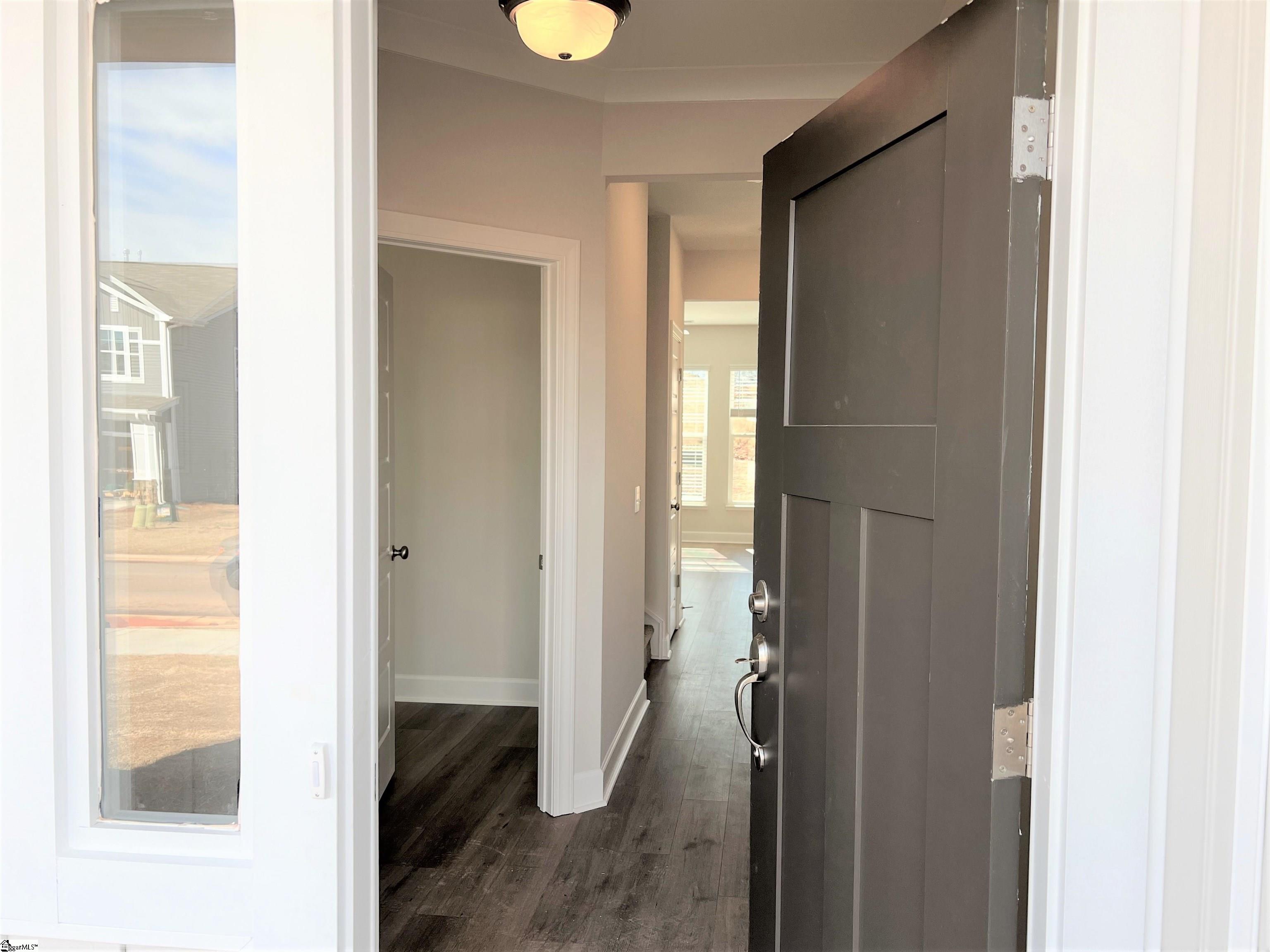 21 Callen Oak Way Greenville, SC 29607 - Photo 2 of 20 Gallery Image 2