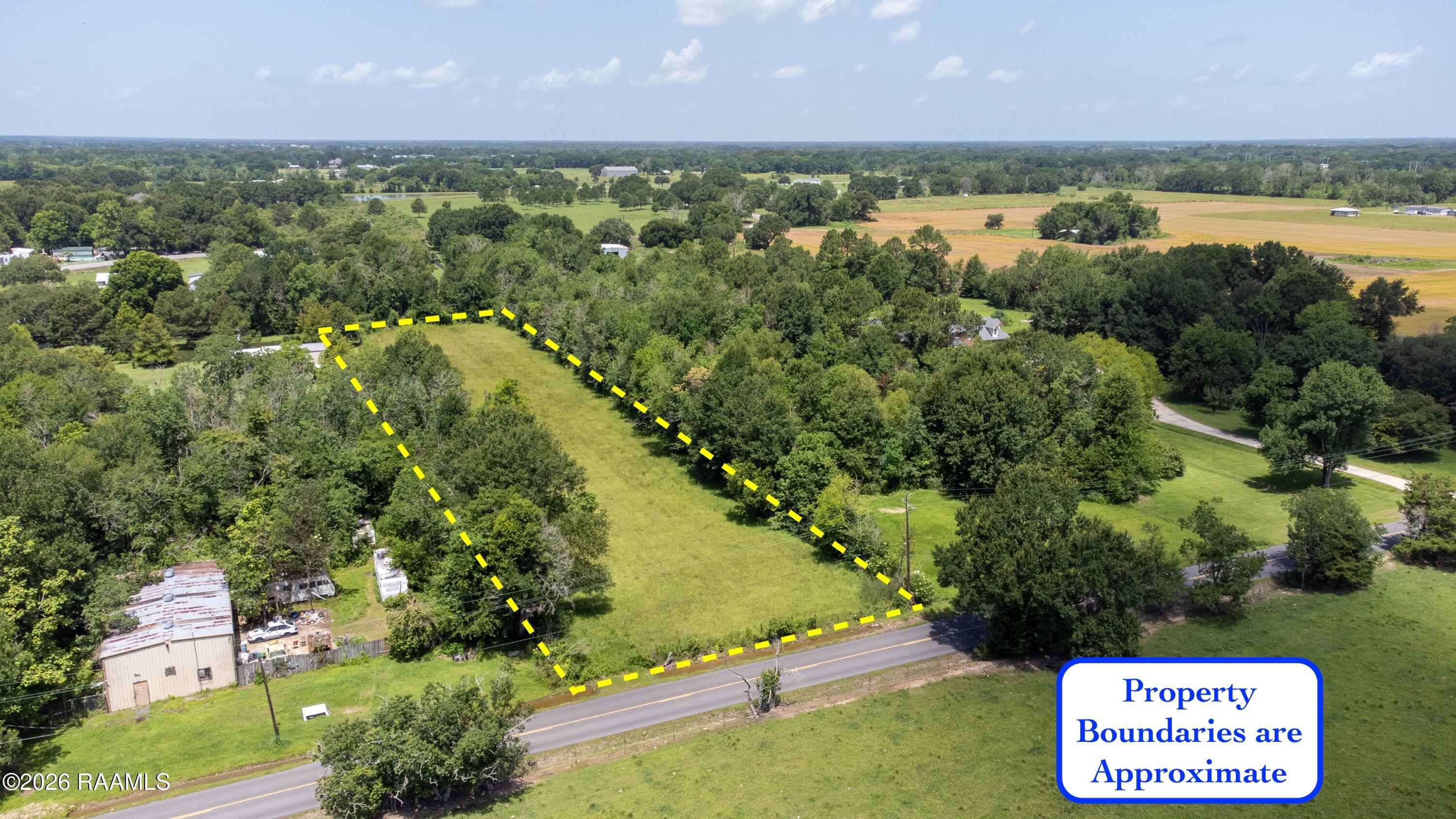 900 Janvier Road Scott, LA 70583 - Photo 2 of 9