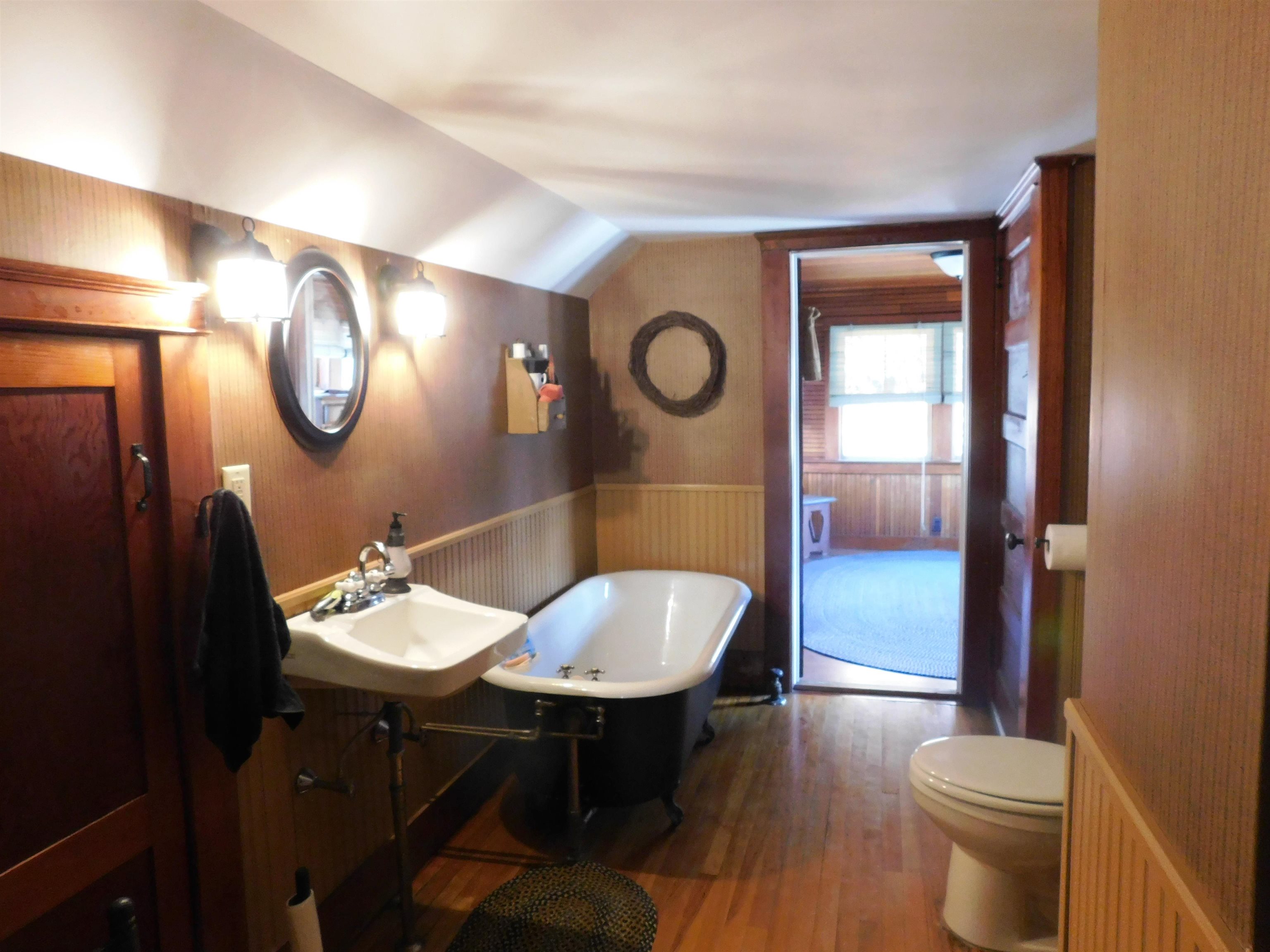4 Lincoln Street Springfield, VT 05156 - Photo 23 of 36