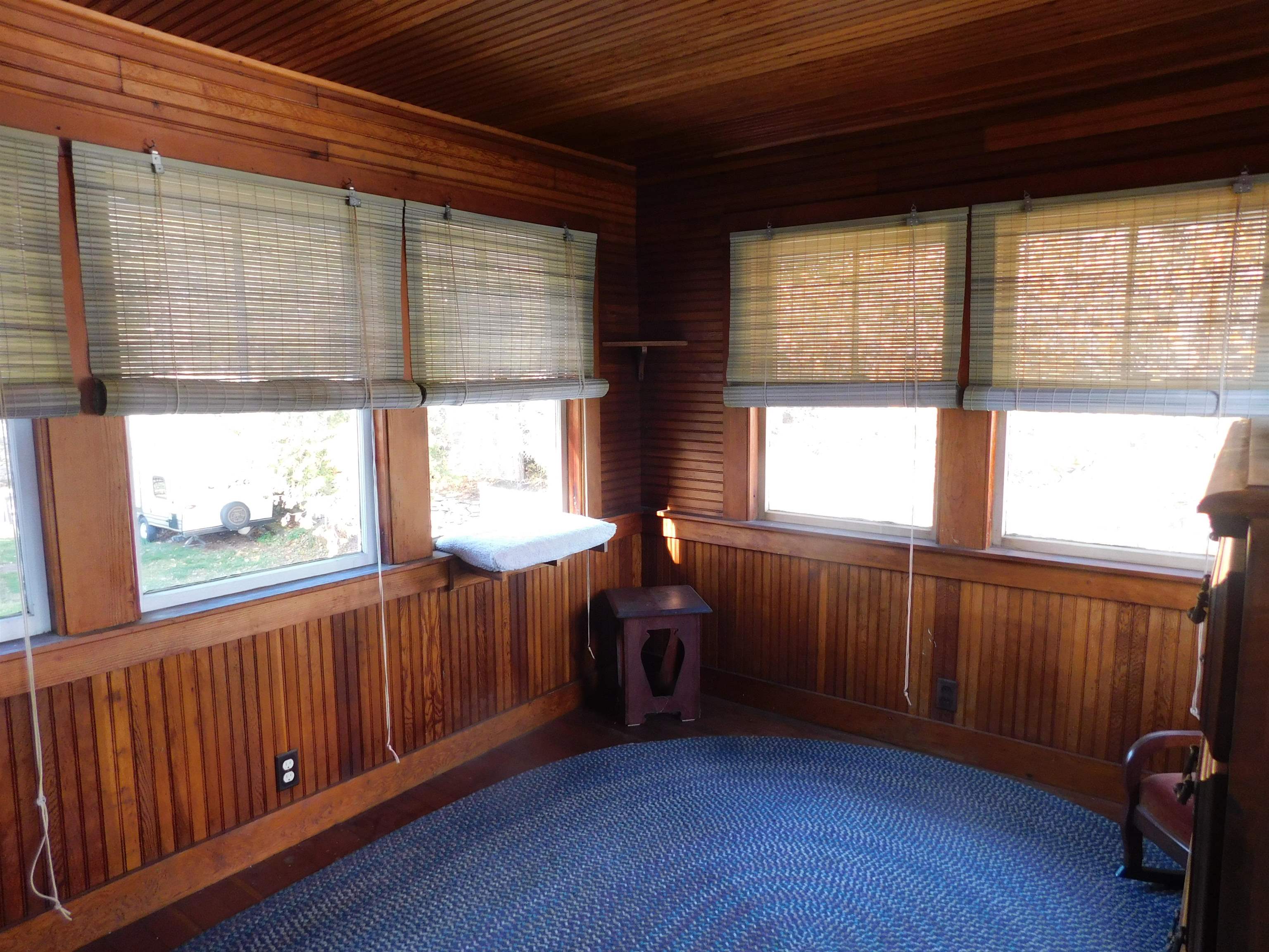 4 Lincoln Street Springfield, VT 05156 - Photo 27 of 36