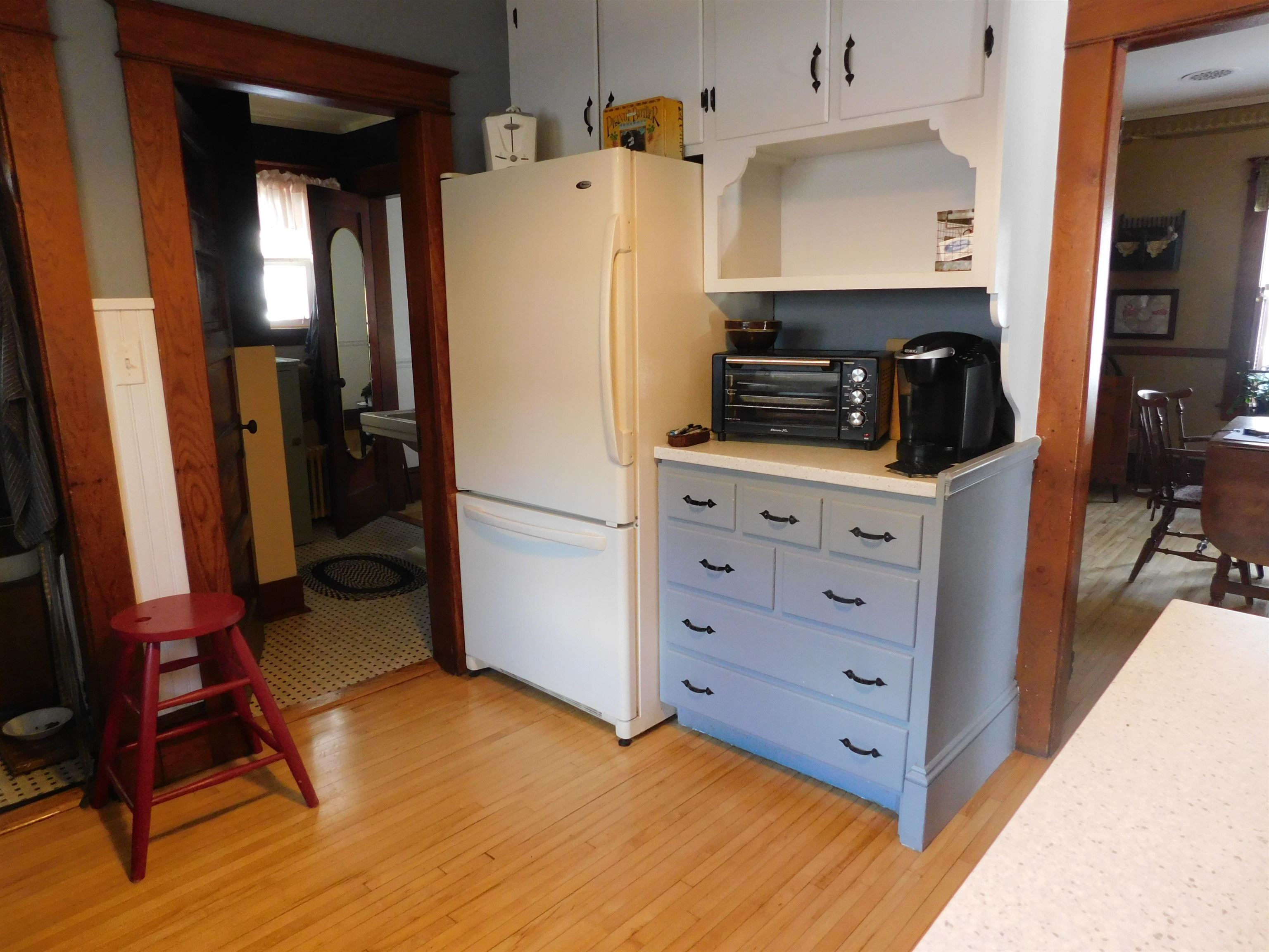 4 Lincoln Street Springfield, VT 05156 - Photo 8 of 36