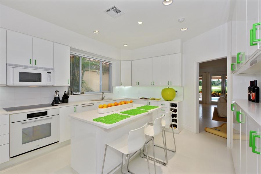 21347 Harrow Court Boca Raton, FL 33433 - Photo 8 of 24 coventry kitchen