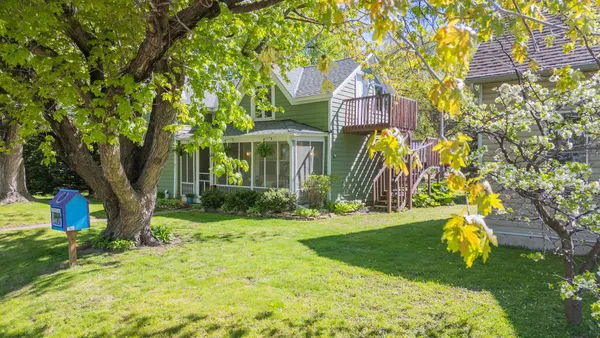 $325,000 | 1122 1st Street, Hudson, WI 54016