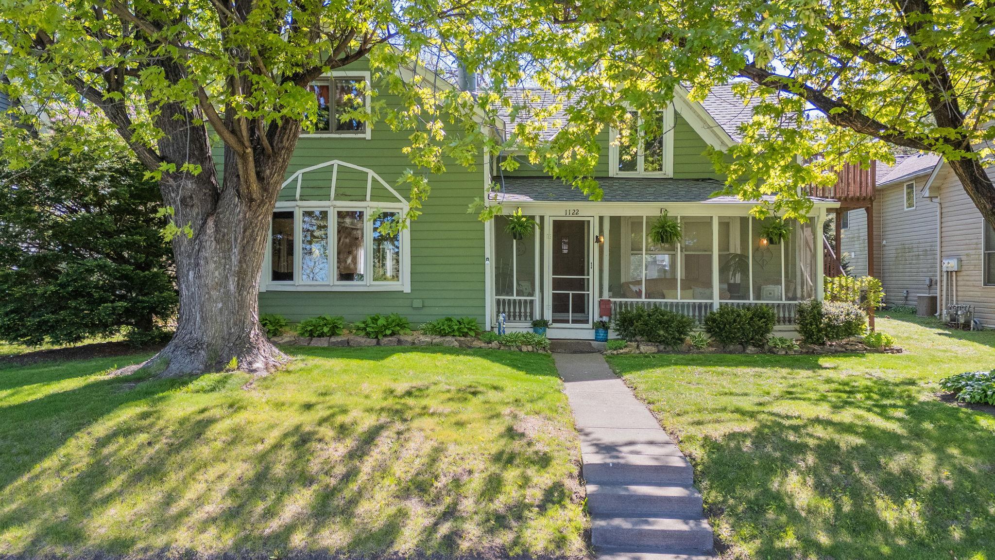 1122 1st Street Hudson, WI 54016 - Photo 2 of 28