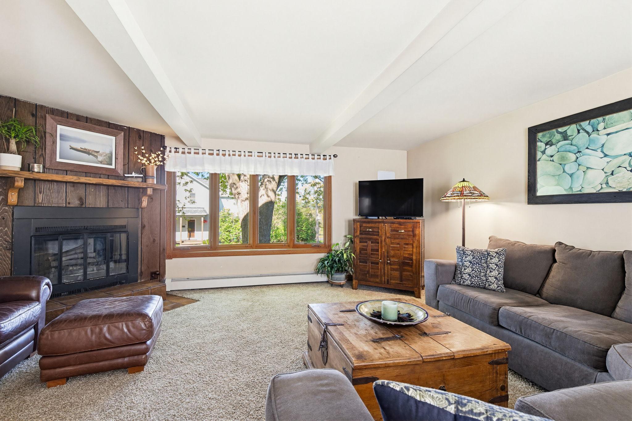 1122 1st Street Hudson, WI 54016 - Photo 5 of 28
