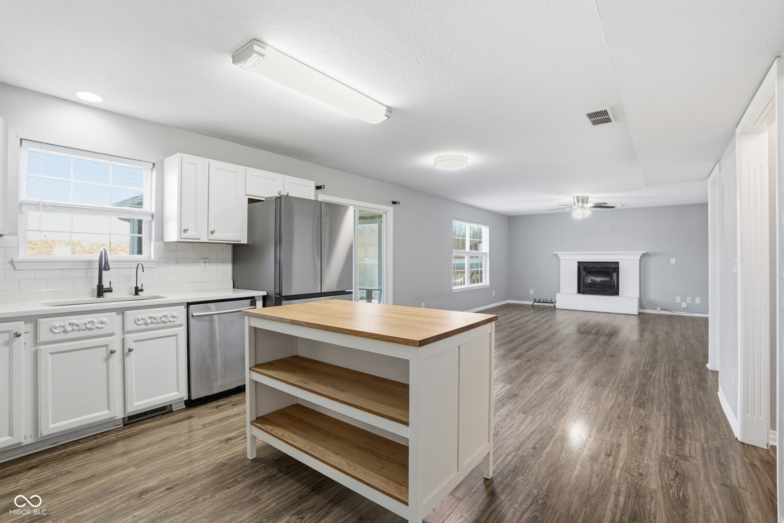 11104 Blue Spring Court Indianapolis, IN 46239 - Photo 13 of 46