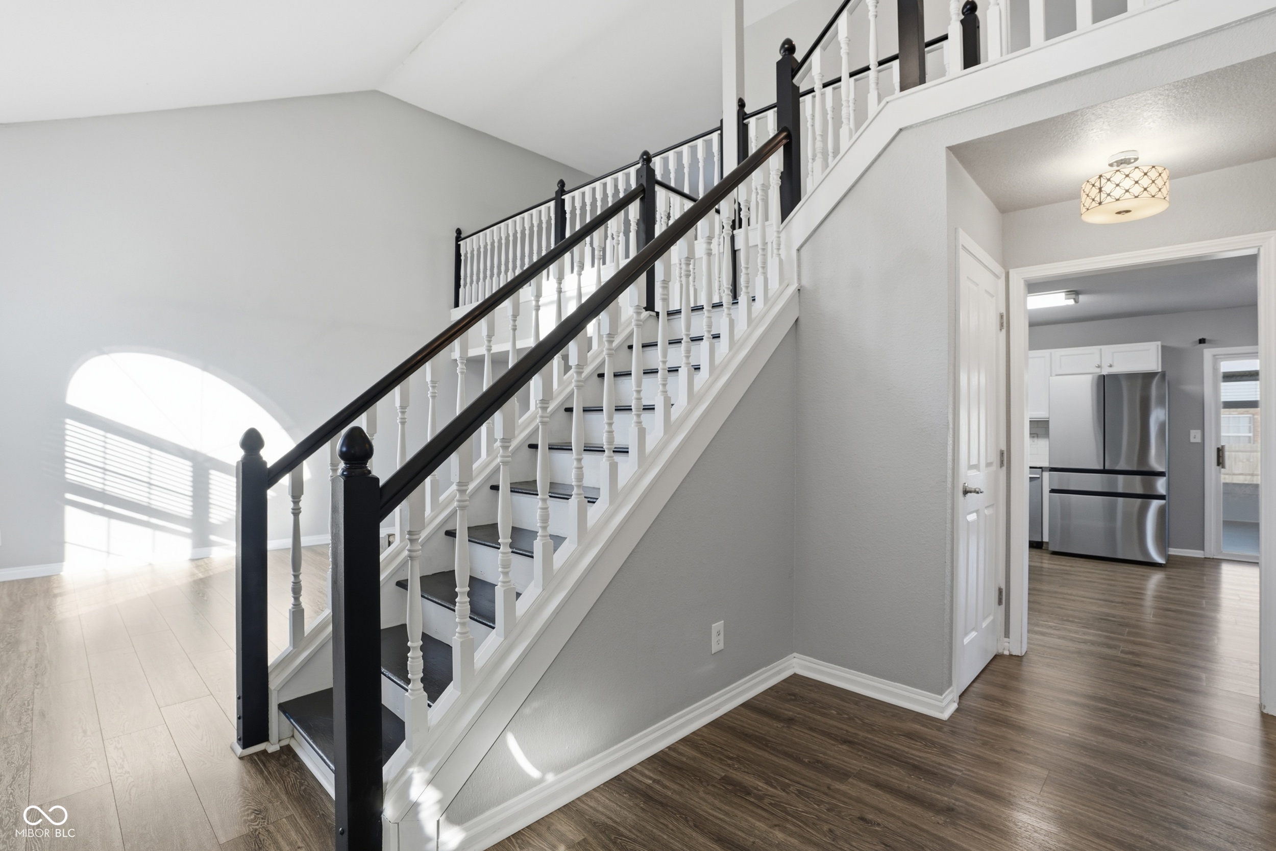 11104 Blue Spring Court Indianapolis, IN 46239 - Photo 4 of 46