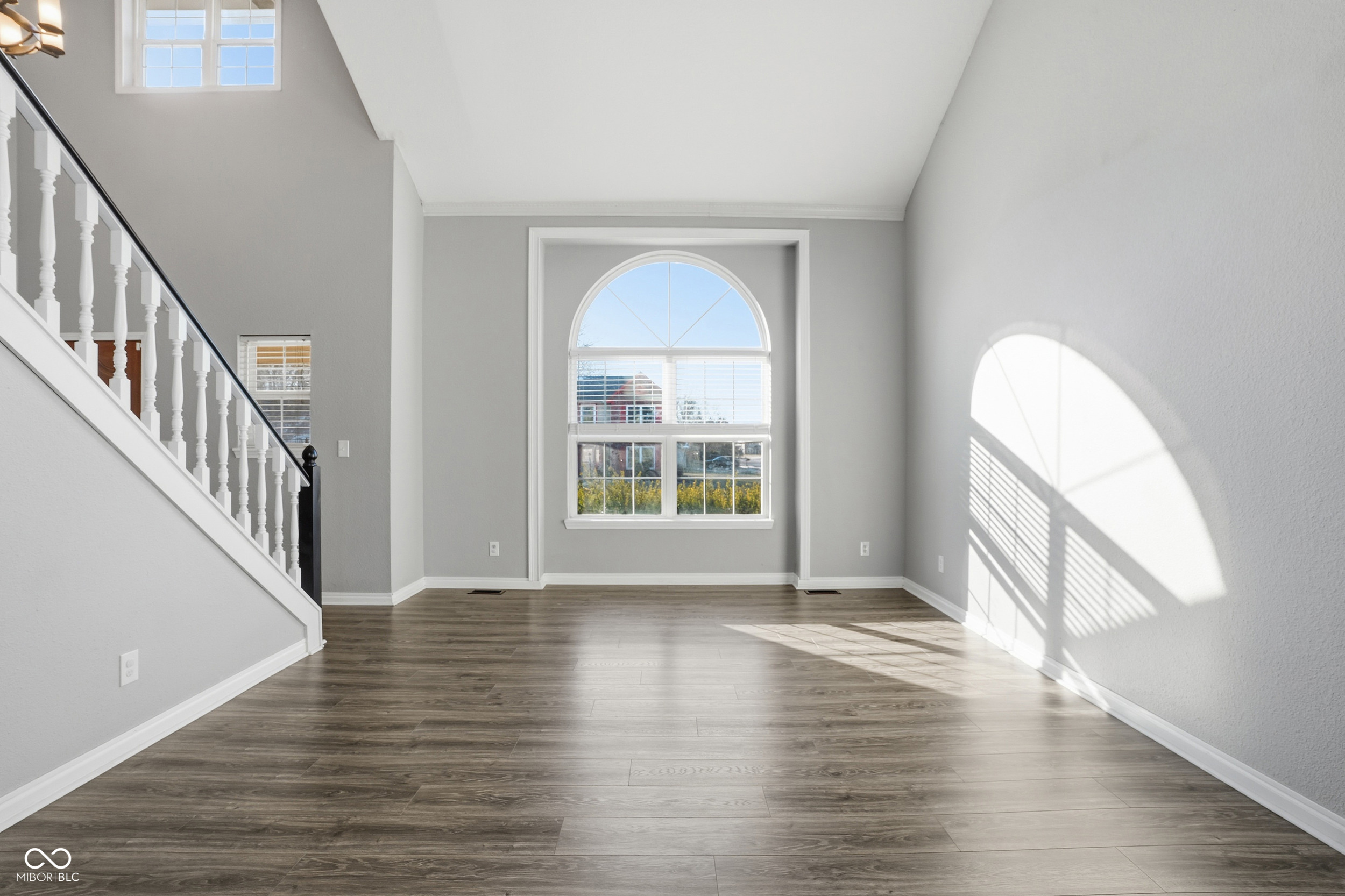 11104 Blue Spring Court Indianapolis, IN 46239 - Photo 6 of 46