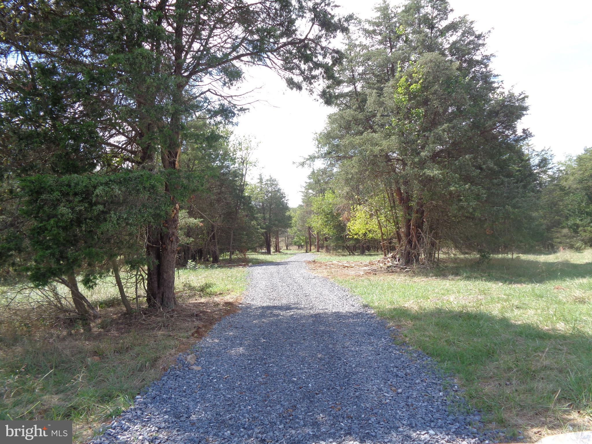 8 Cherry Meade Road Kearneysville, WV 25430 - Photo 13 of 18 Gallery Image 13