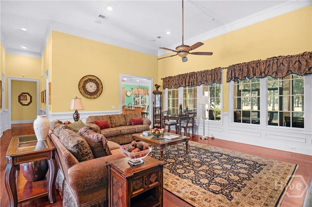 312 Spanton Crescent Pooler, GA 31322 - Photo 11 of 71 Great Room