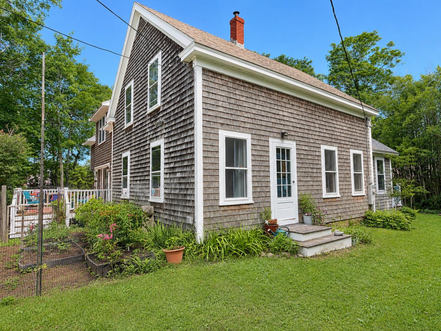 41 Cook Road Vineyard Haven, MA 02568 - Photo 6 of 33