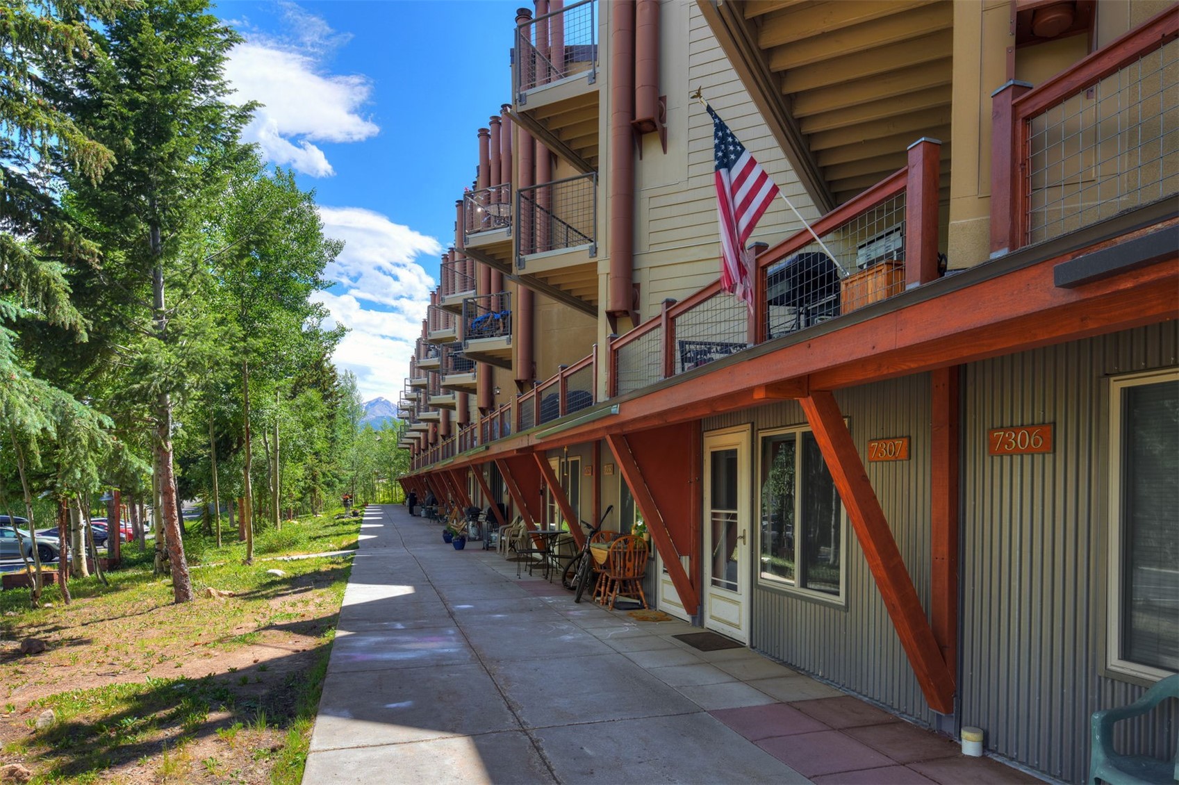 7307 Ryan Gulch Road, Unit D8 Silverthorne, CO 80498 - Photo 25 of 31