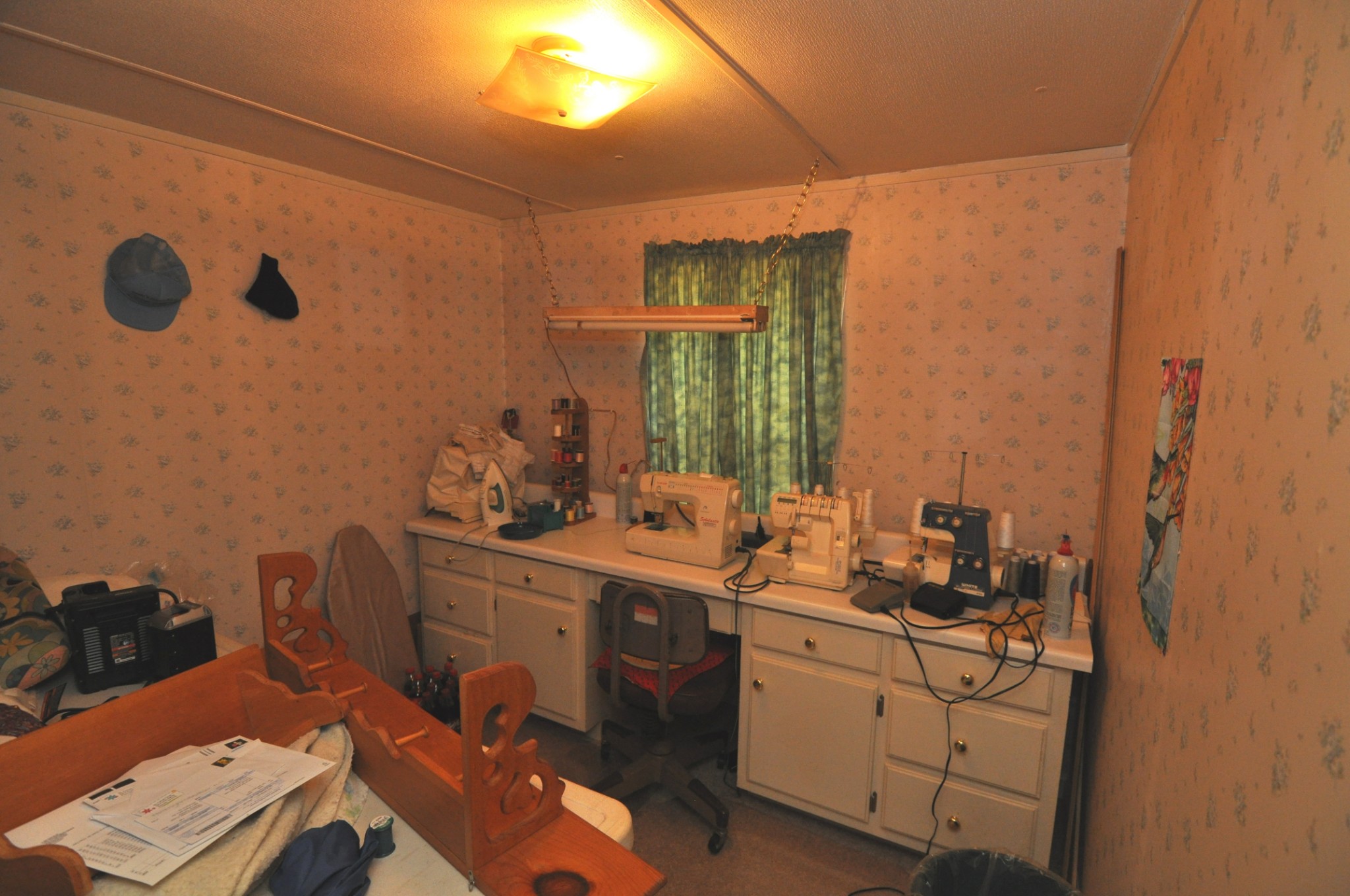 238 Putman Well Road Rockvale, TN 37153 - Photo 13 of 42 a room with a sink furniture and a mirror