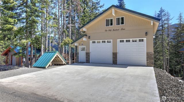 $999,999 | 160 Innsbruck Drive, Snoqualmie Pass, WA 98068