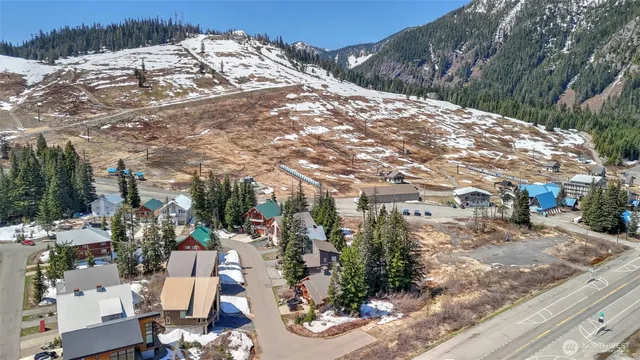 $999,999 | 160 Innsbruck Drive, Snoqualmie Pass, WA 98068