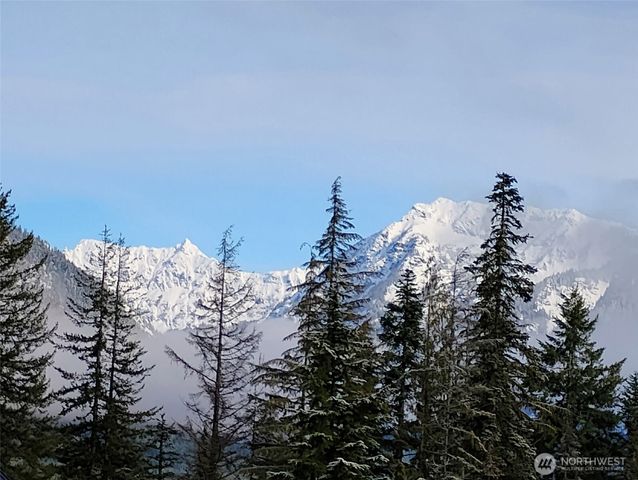 $999,999 | 160 Innsbruck Drive, Snoqualmie Pass, WA 98068