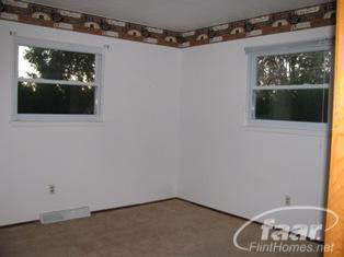 10630 Lansing Road Durand, MI 48429 - Photo 4 of 8 20166070-3.JPG