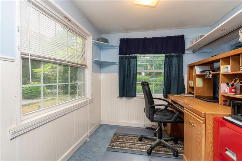 716 Anderson Hozak Road Clinton, PA 15026 - Photo 22 of 25 Gallery Image 22