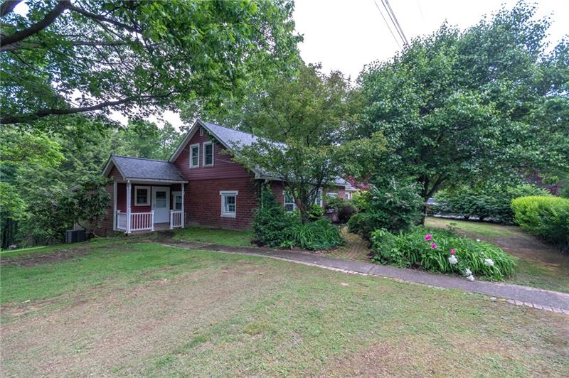 716 Anderson Hozak Road Clinton, PA 15026 - Photo 8 of 25 Gallery Image 8