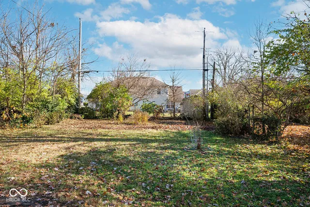 $219,900 | 921 North Bazil Avenue, Indianapolis, IN 46219