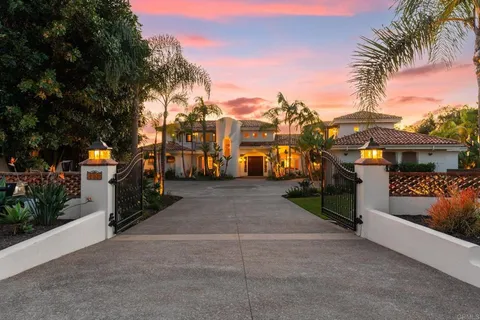 $5,800,000 | 3368 Calle Margarita, Encinitas, CA 92024