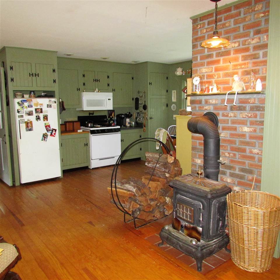 808 Tucker Road Halifax, VT 05358 - Photo 4 of 10