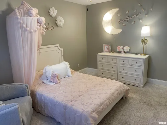 $220,000 | 1204 Barbara Lane, Marion, IL 62959