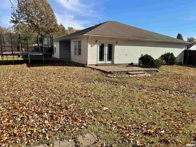 $220,000 | 1204 Barbara Lane, Marion, IL 62959