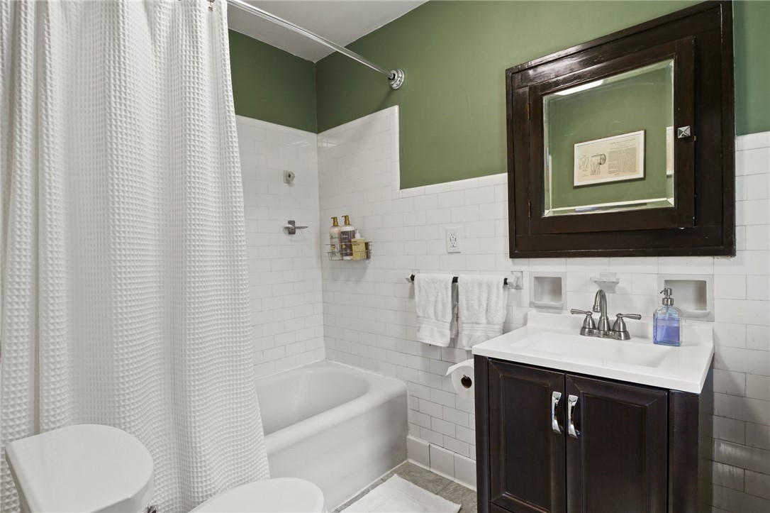 29 Stonehenge Road Irondequoit, NY 14609 - Photo 20 of 30