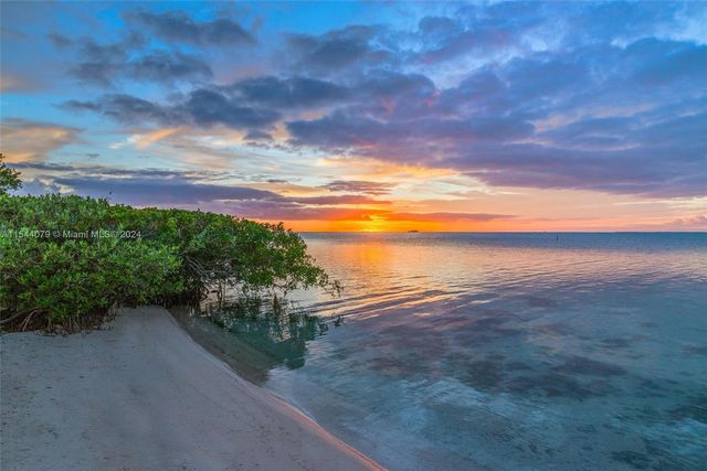 $22,500,000 | 94100 Overseas Highway, Tavernier, FL 33070