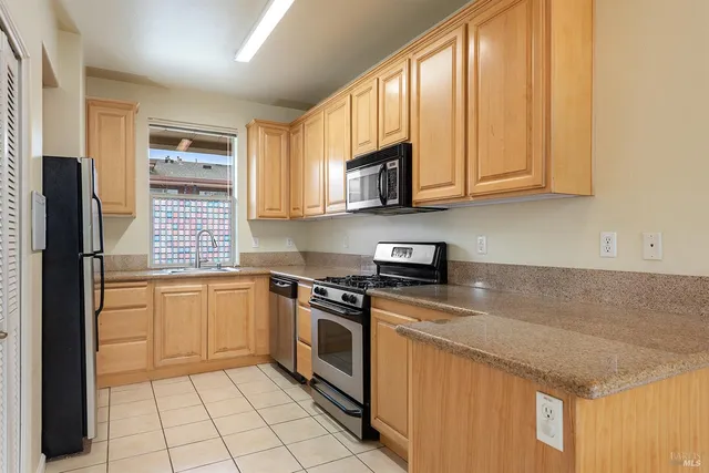 $343,440 | 965 Doubles Drive, Unit 216, Santa Rosa, CA 95407