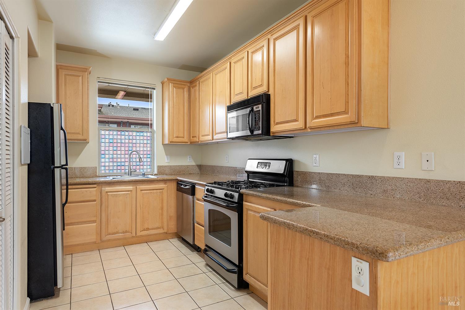 965 Doubles Drive, Unit 216 Santa Rosa, CA 95407 - Photo 1 of 1