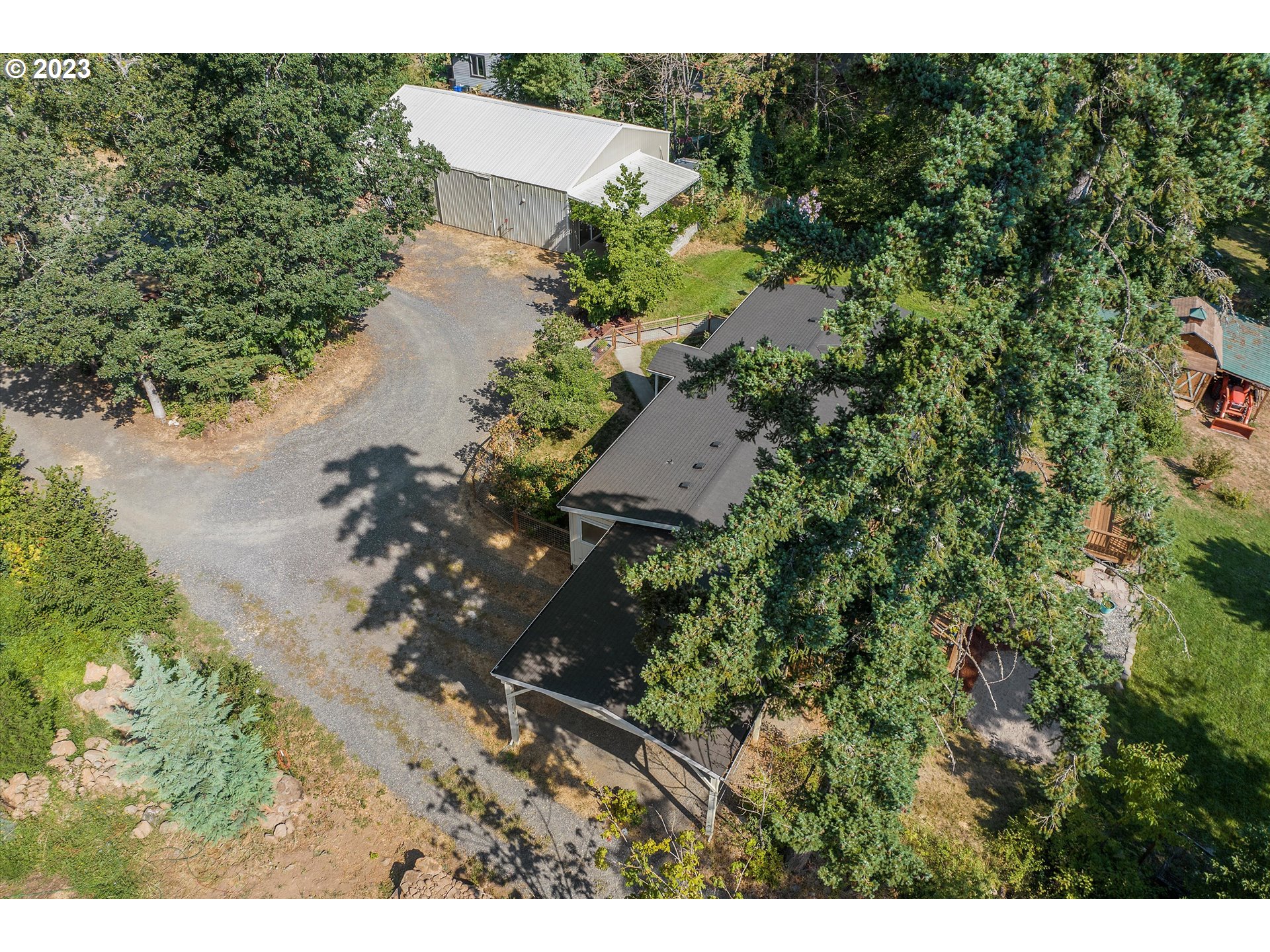 1415 Country Club Road Hood River, OR 97031 - Photo 44 of 46 Gallery Image 44