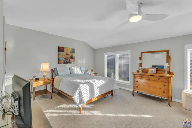 $289,900 | 5709 Southwest Quail Cove Circle, Topeka, KS 66614