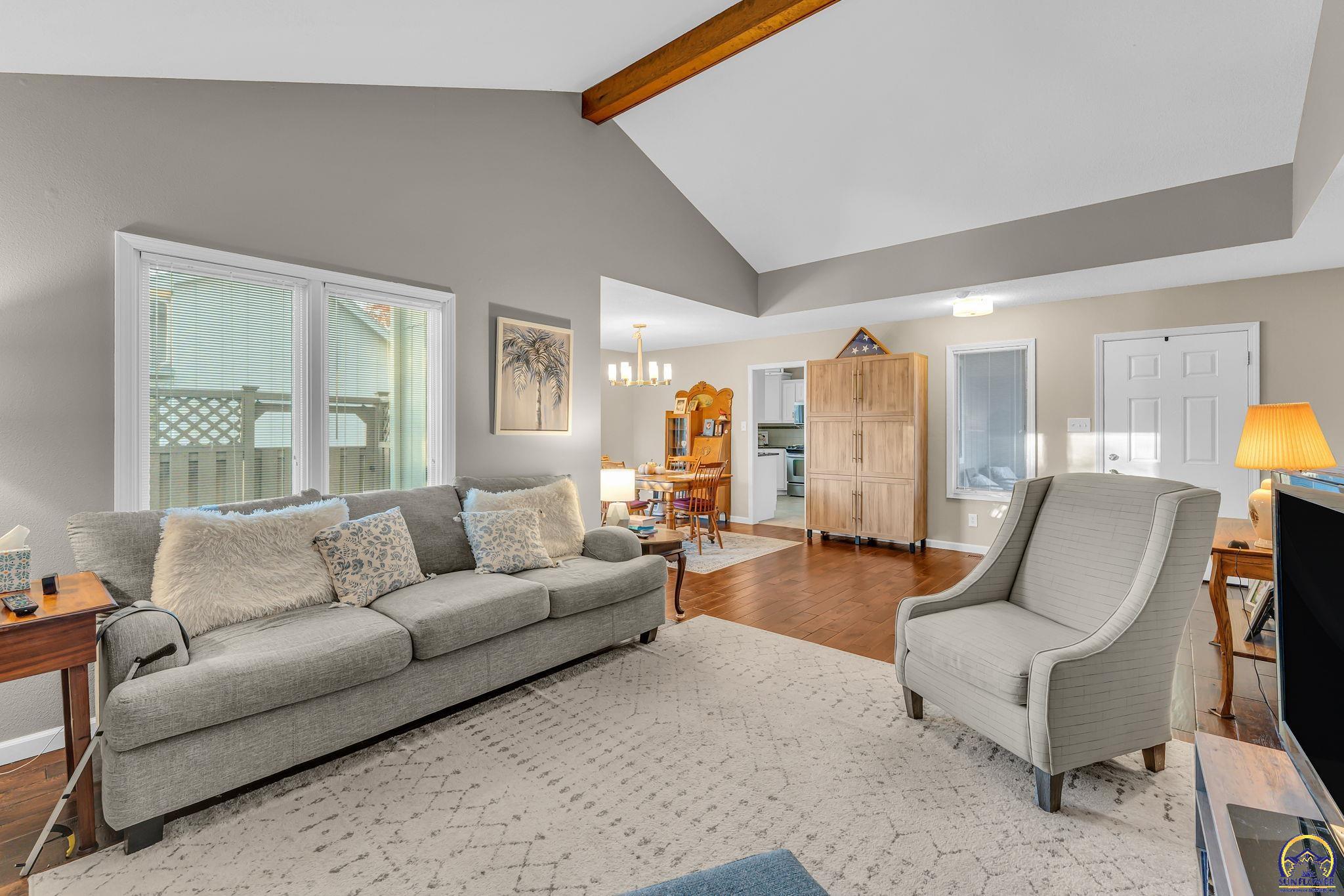 5709 Southwest Quail Cove Circle Topeka, KS 66614 - Photo 7 of 21