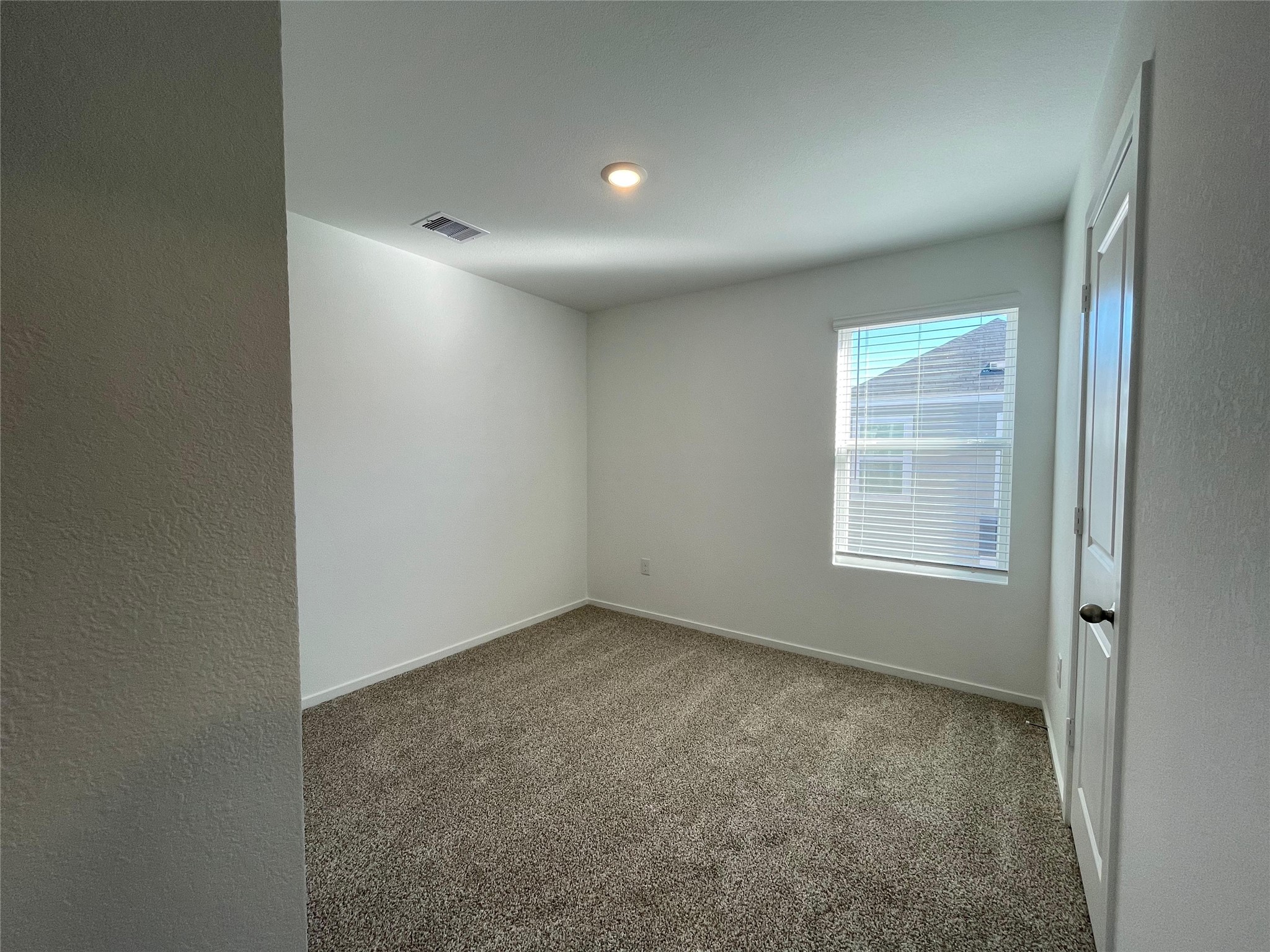 923 Moon Drop Lane Houston, TX 77090 - Photo 13 of 26