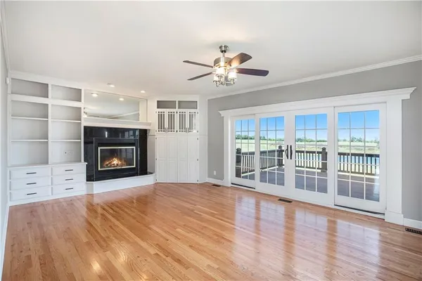 $1,750,000 | 2600 Northwest 108th Street, Kansas City, MO 64154