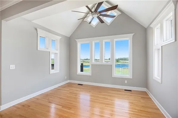 $1,750,000 | 2600 Northwest 108th Street, Kansas City, MO 64154
