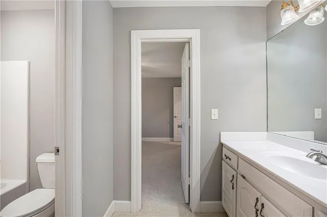 $1,950,000 | 2600 Northwest 108th Street, Kansas City, MO 64154