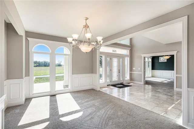 $1,950,000 | 2600 Northwest 108th Street, Kansas City, MO 64154