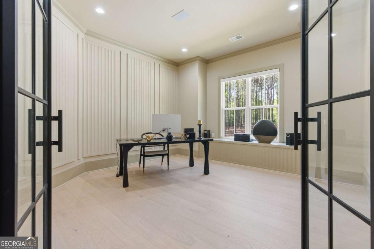 1315 Sandy Creek Road Tyrone, GA 30290 - Photo 17 of 100