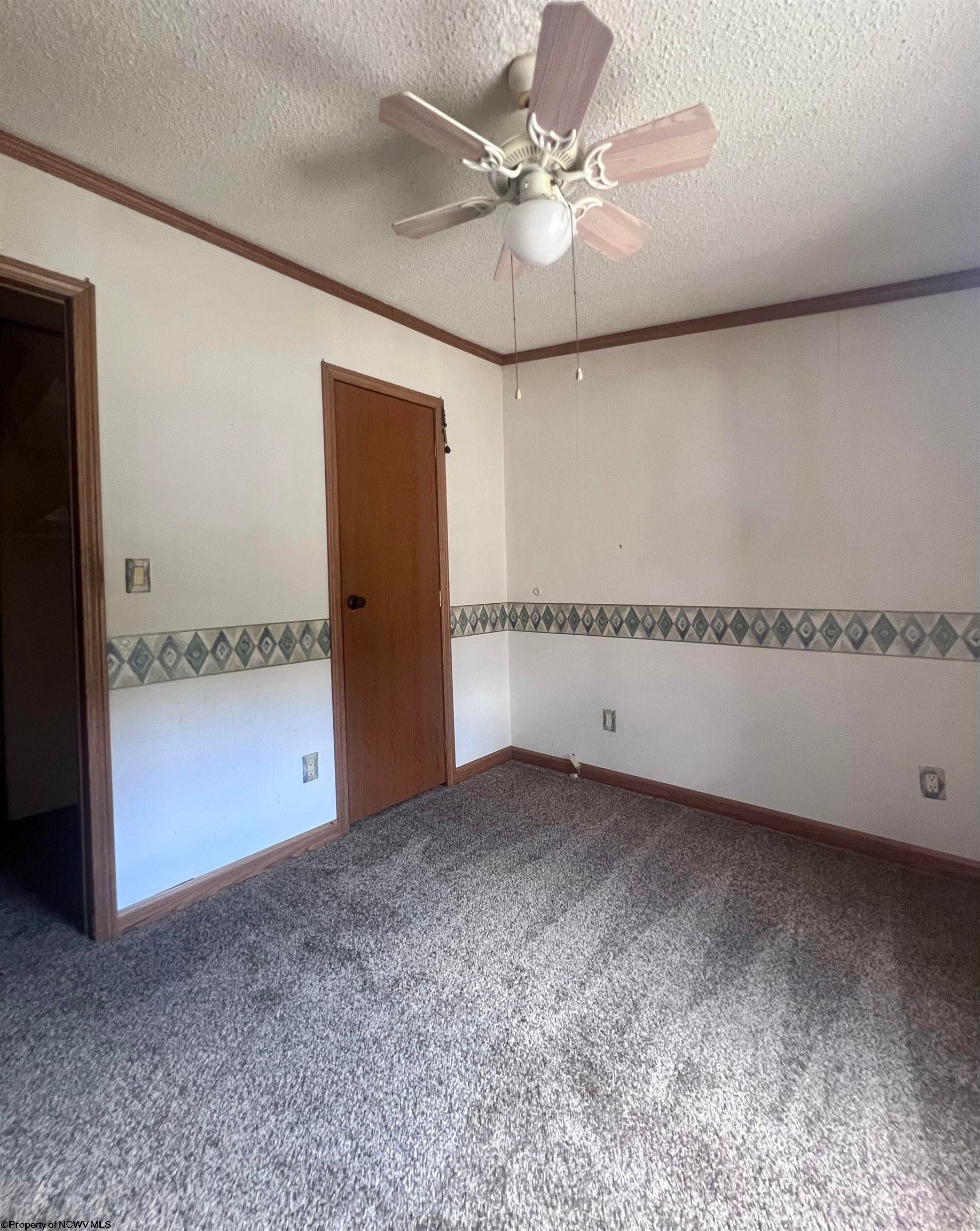 3777 Green Valley Road Bridgeport, WV 26330 - Photo 11 of 21 Gallery Image 11