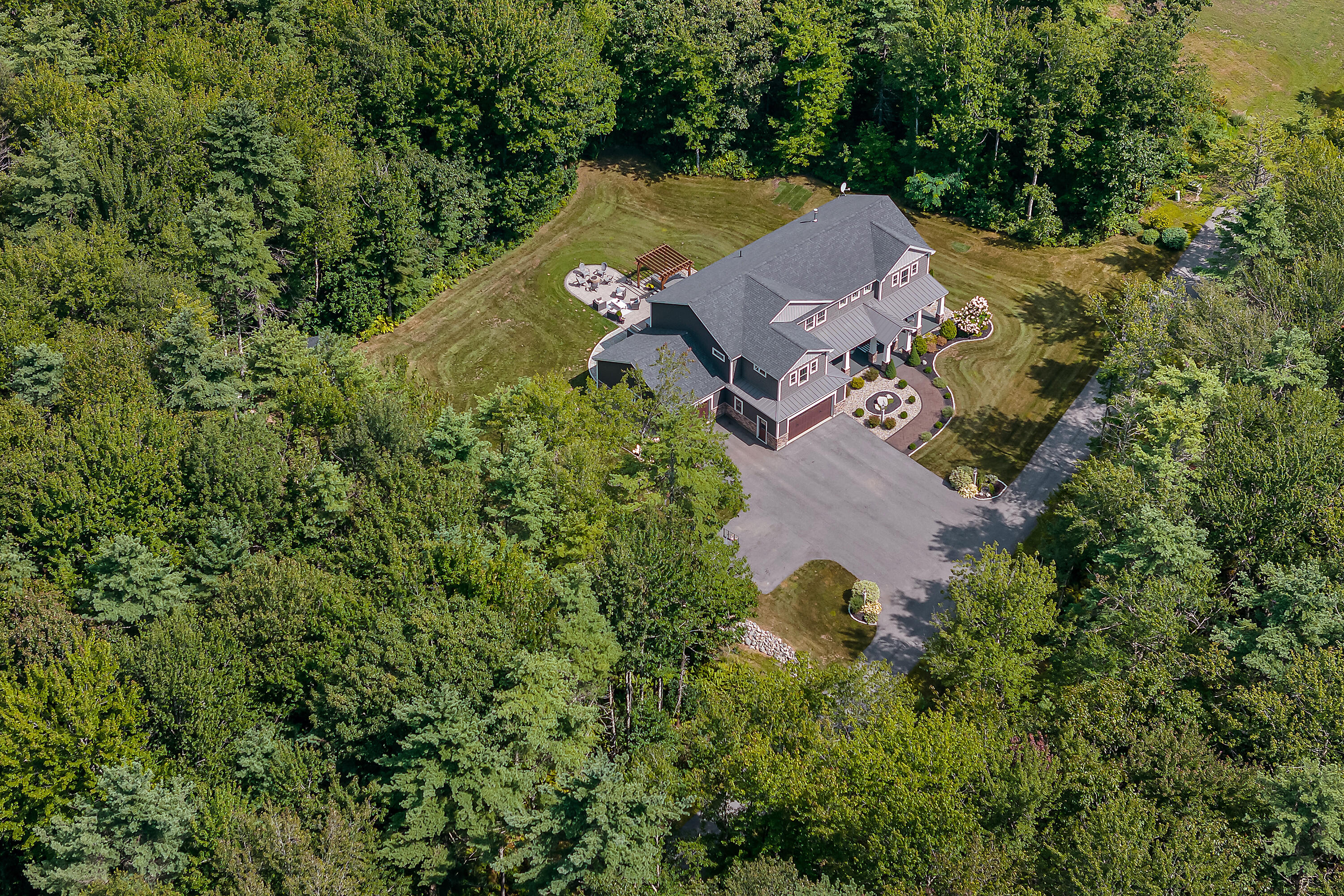 2 Rachel Lane Saco, ME 04072 - Photo 2 of 110 2 Rachel Ln_101