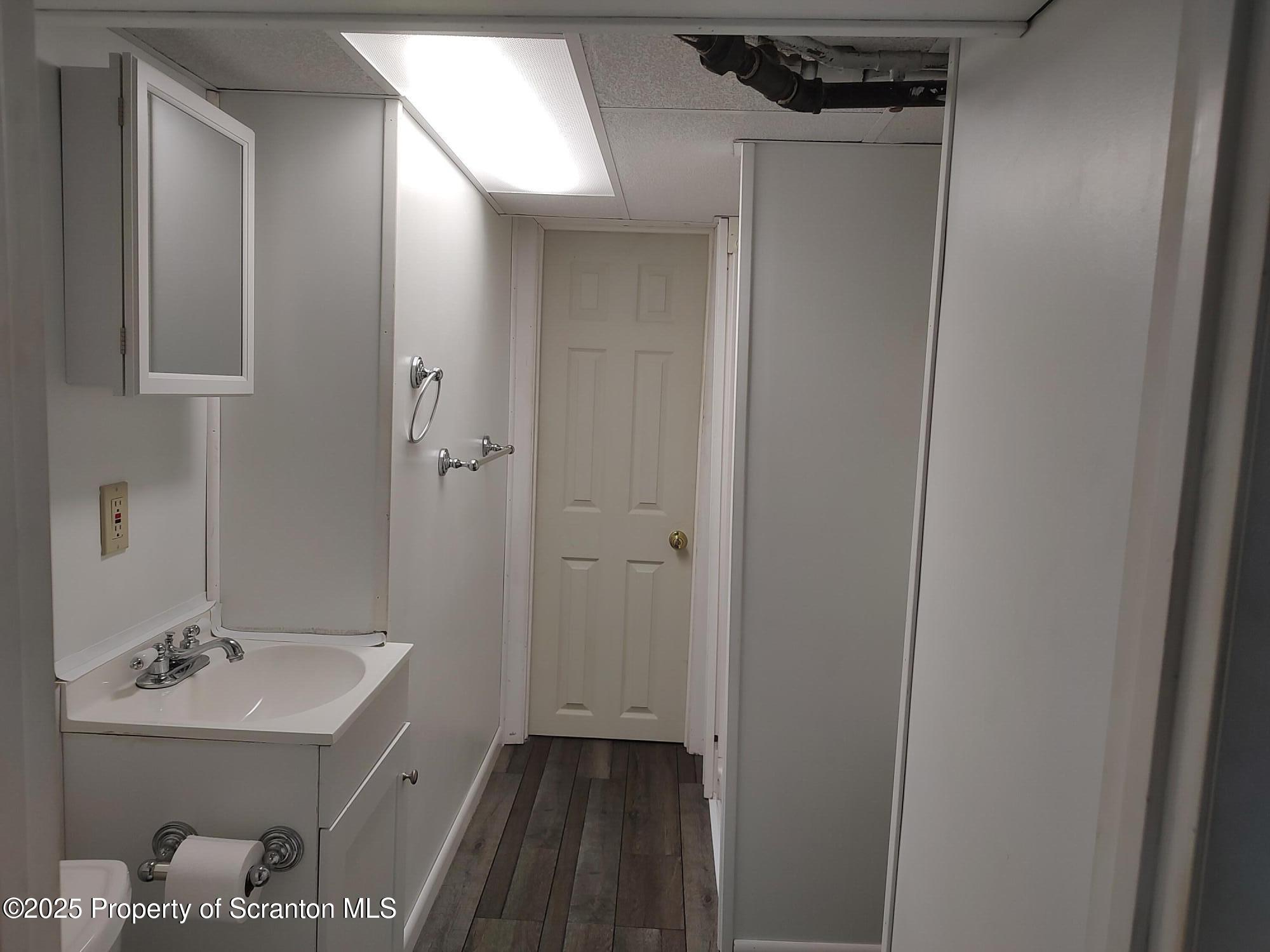 136 Chestnut Street, Unit BSMT Dunmore, PA 18512 - Photo 16 of 22 Bath