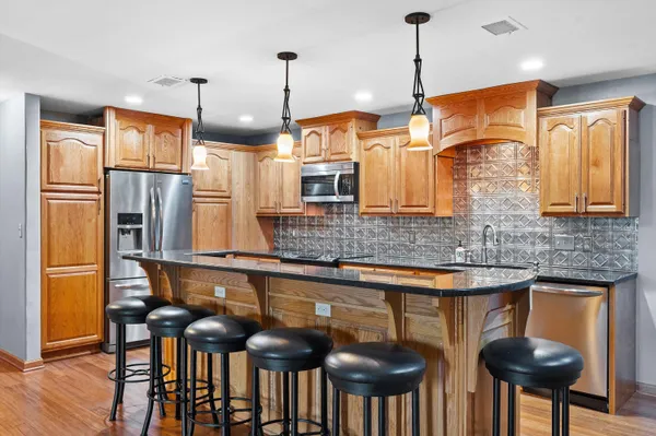 $260,000 | 321 Park Hill Drive, Unit E, Pewaukee, WI 53072