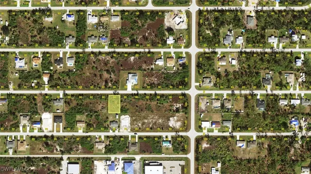 a close up of a sign