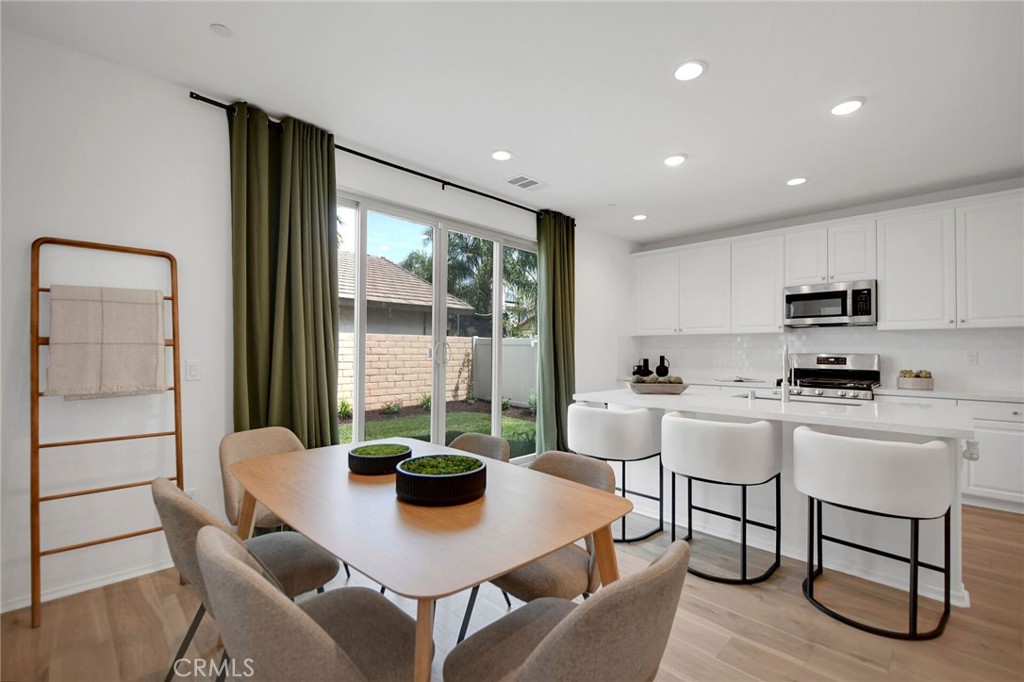 352 Lilly Street Rialto, CA 92376 - Photo 12 of 36