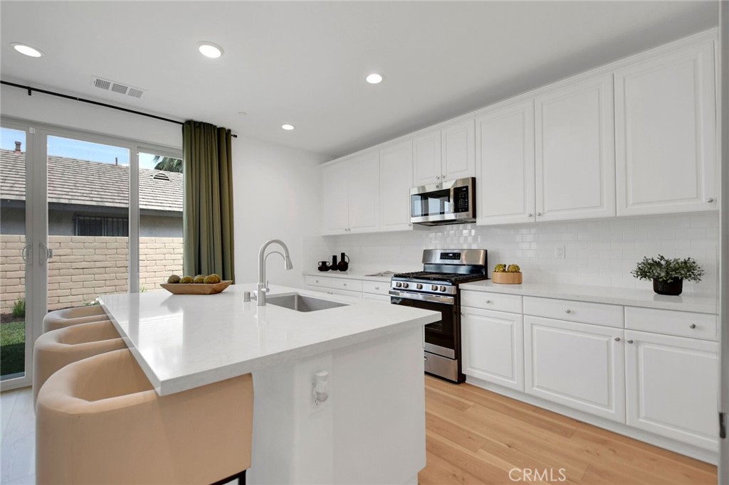 352 Lilly Street Rialto, CA 92376 - Photo 14 of 36